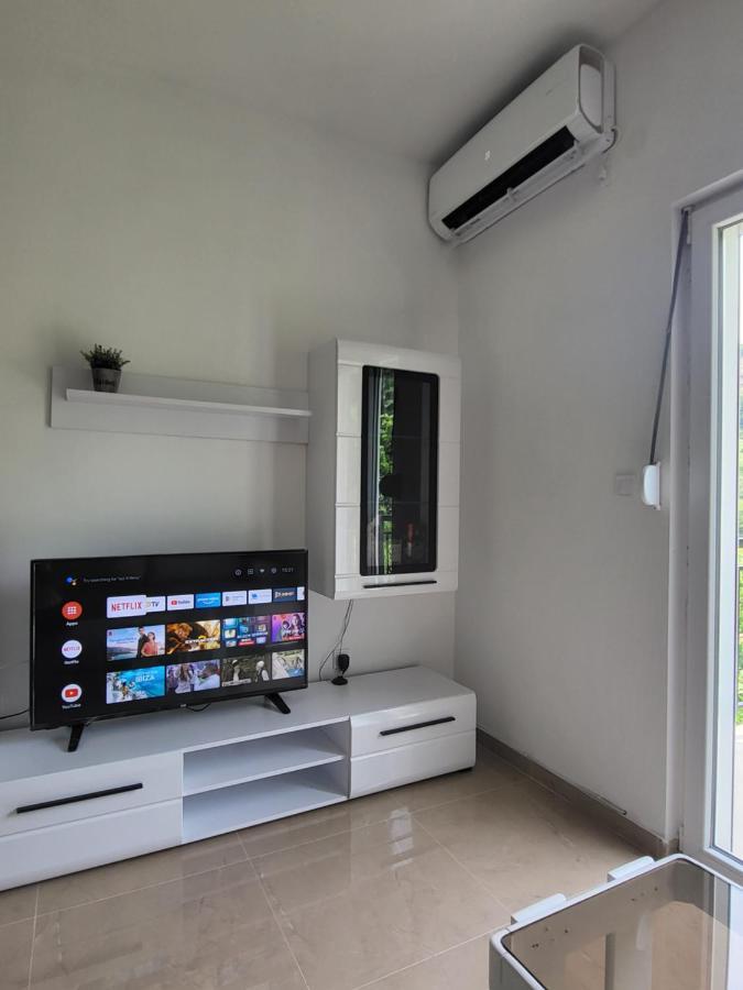 Novi Relax Apartment Herceg Novi Buitenkant foto